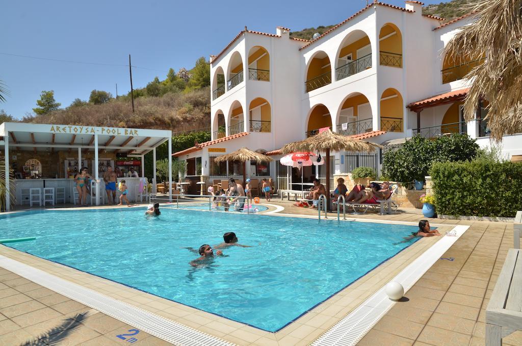 Aretousa Tolo Exterior photo